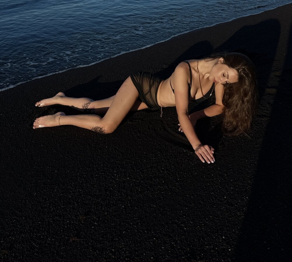 karinamoonss Chatroom