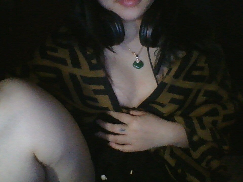 khlymeo_009 Chatroom