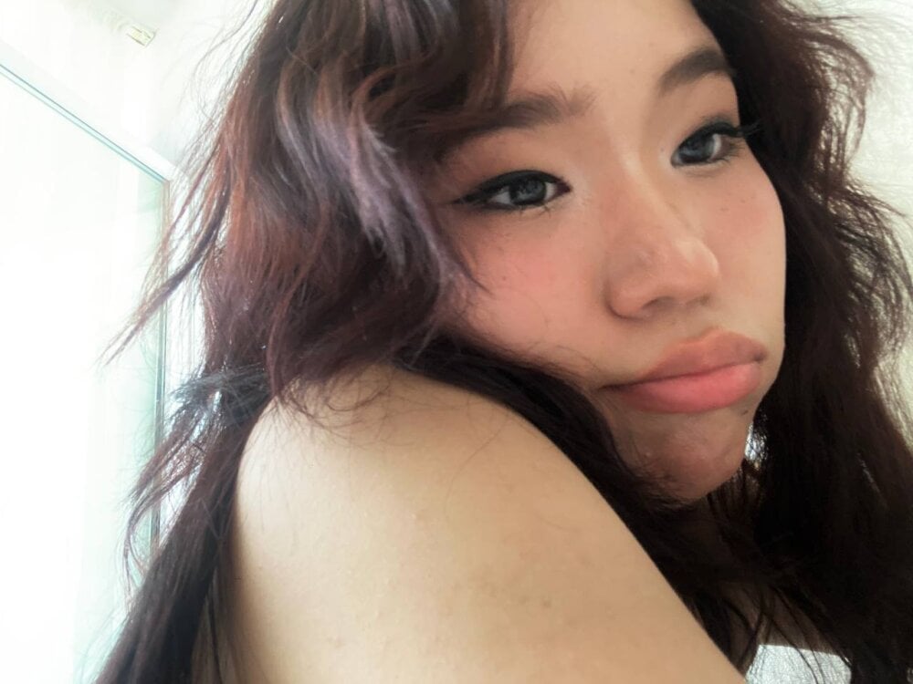 kim_sua Chatroom