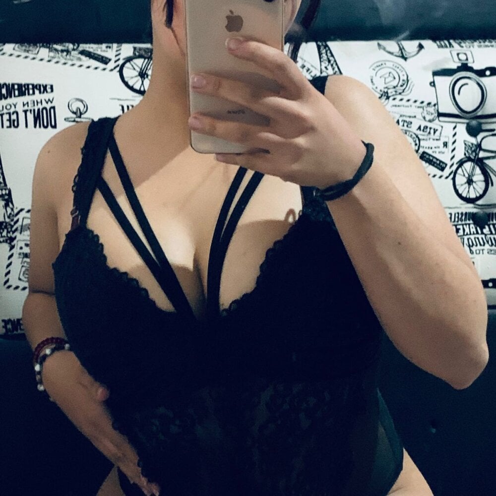 kim_sweet_69 Chatroom