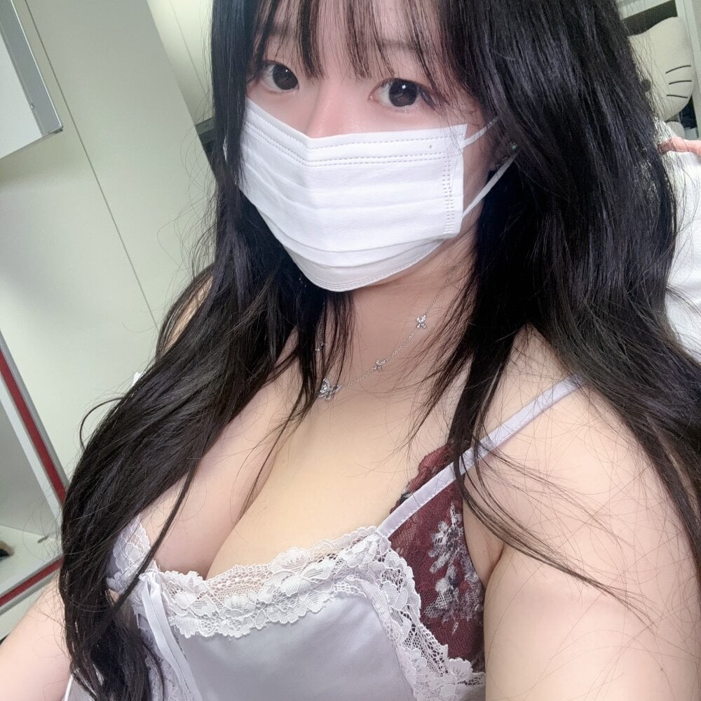 kimhyeona2005 Chatroom