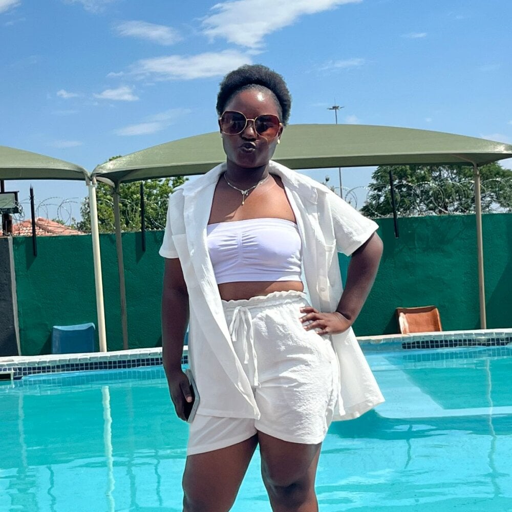 kindanotice Chatroom