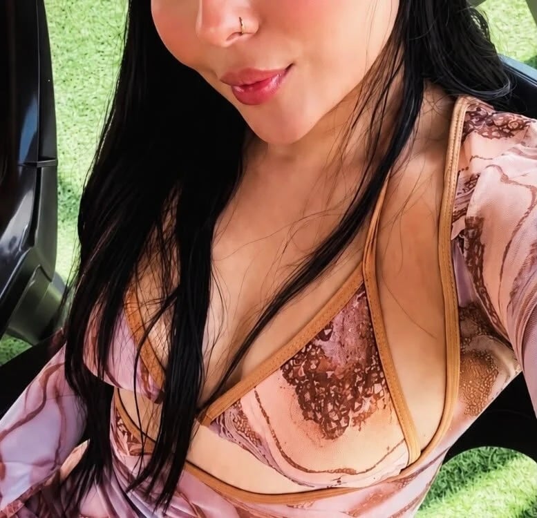 kissy_lov3 Chatroom