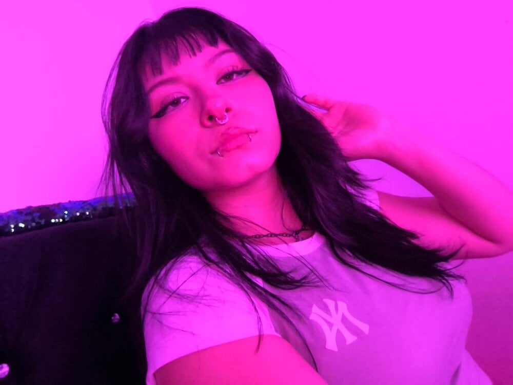 kitty_malach Chatroom