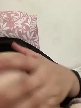 lalinha_sapeka Chatroom