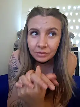 larysa1996 Chatroom