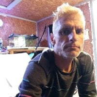 leahcimnikral Chatroom