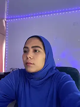 leila-ademuz Chatroom