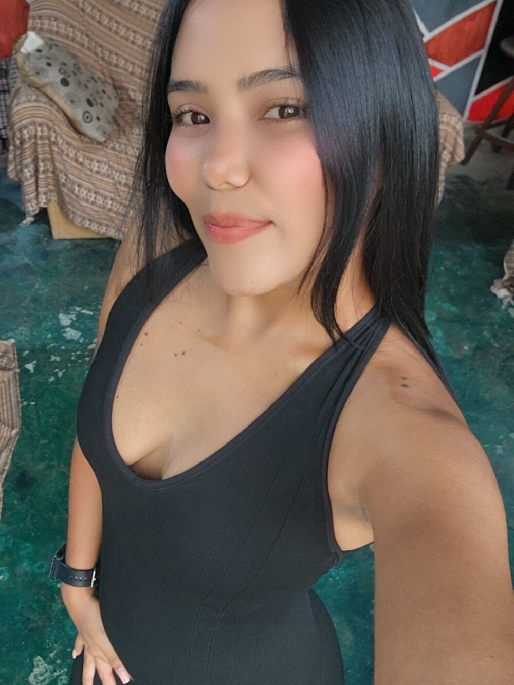 leila-ademuz28 Chatroom