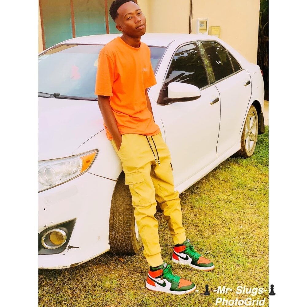 lickpussy_999999 Chatroom