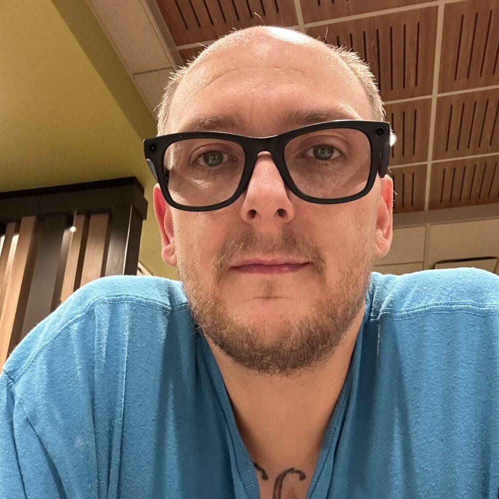 lickyluke17 Chatroom