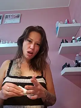 littleladyshelly Chatroom