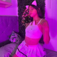 lizzie_garcia18 Chatroom