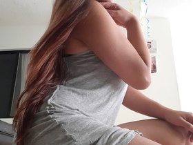 striptease-young