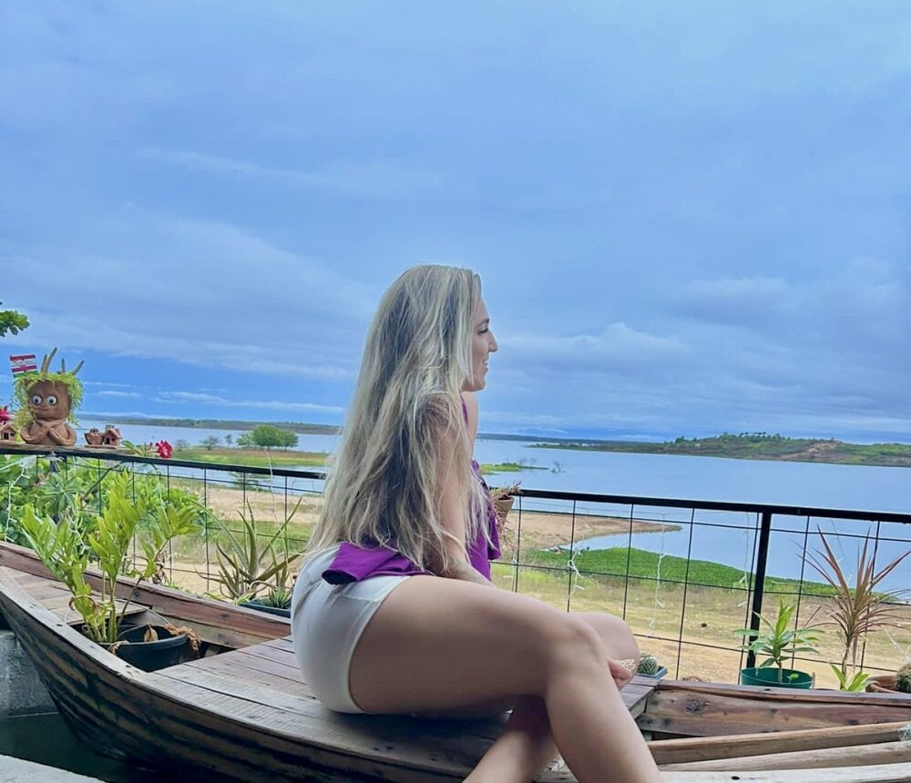 loirafernandinha Chatroom