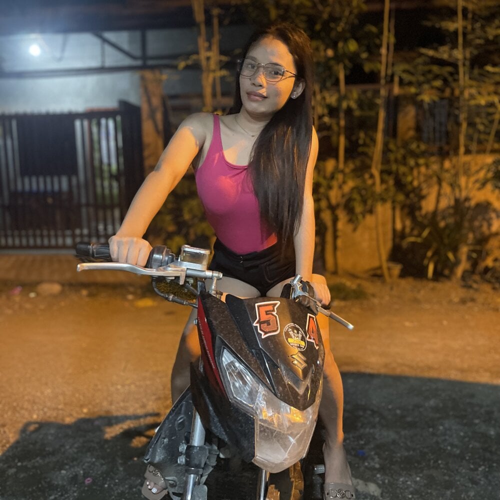 lunalove_bitex Chatroom