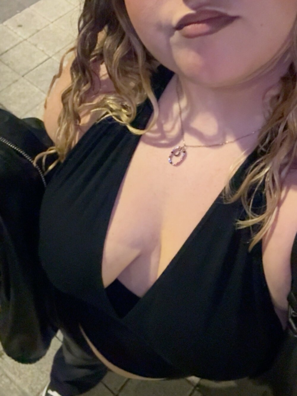 lunaticasexx Chatroom