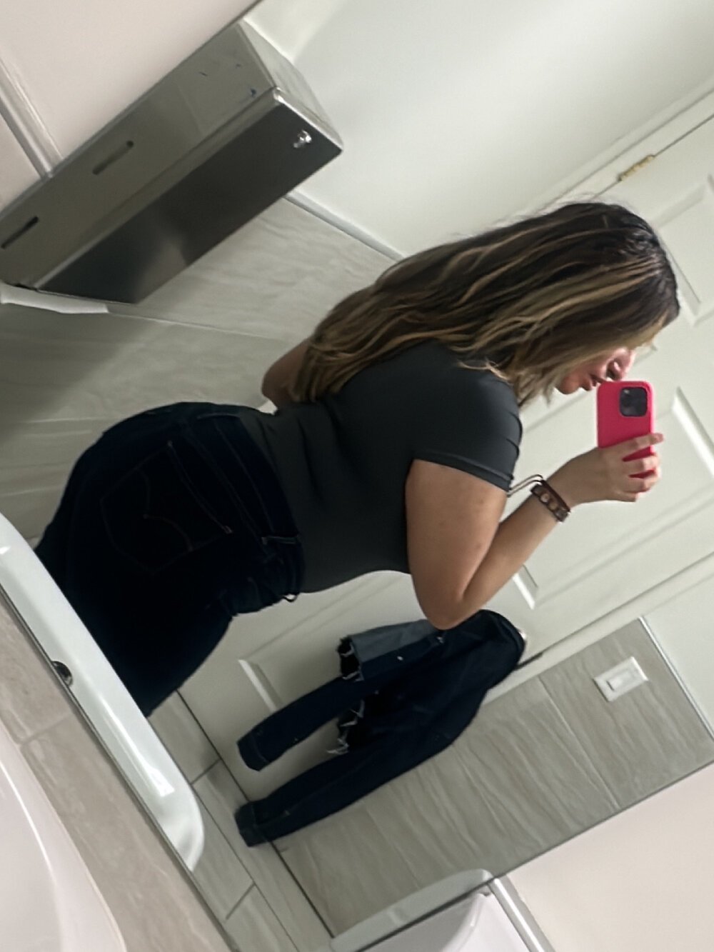 mamifresita Chatroom