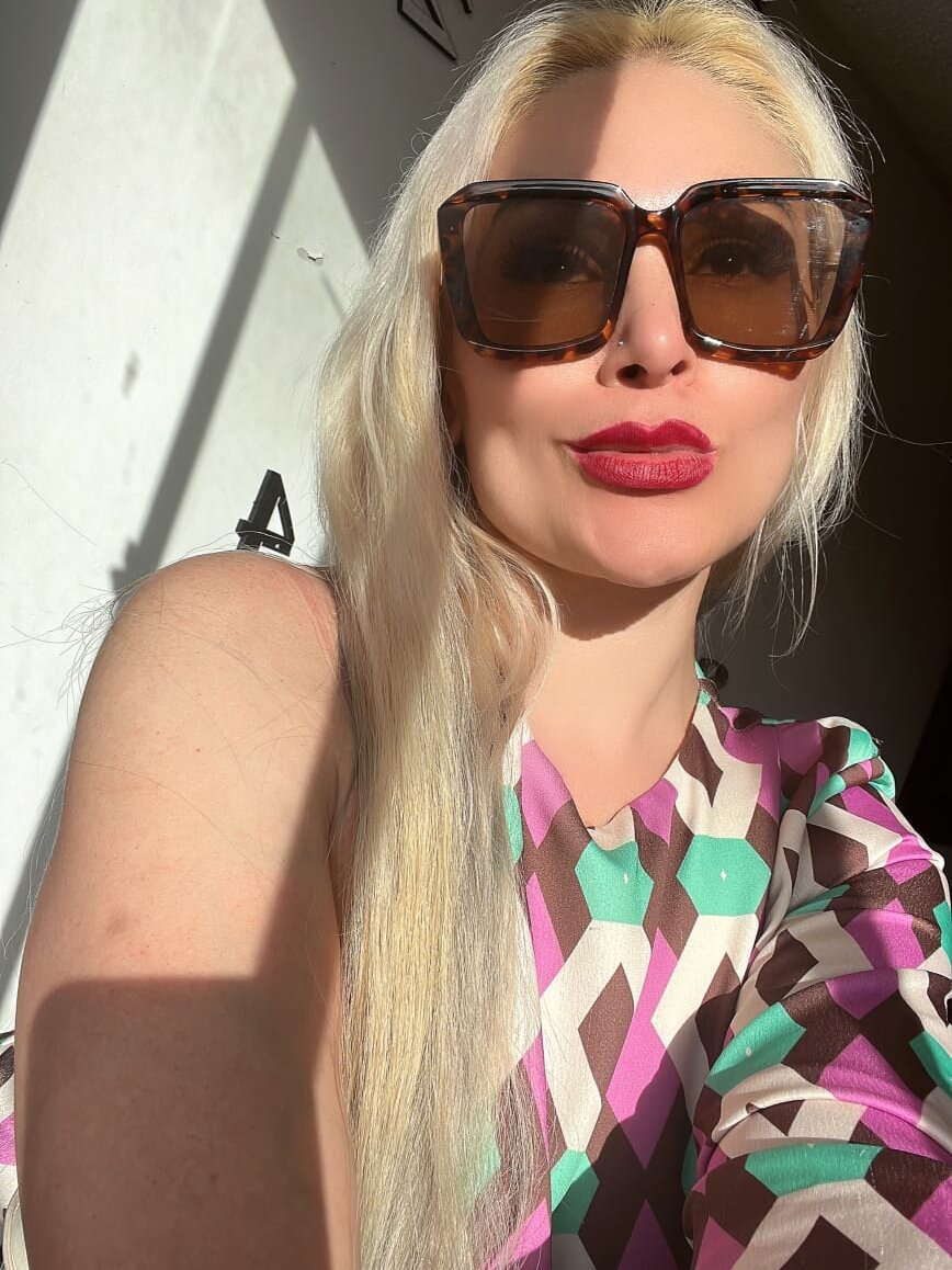 marilyn_golden_ Chatroom