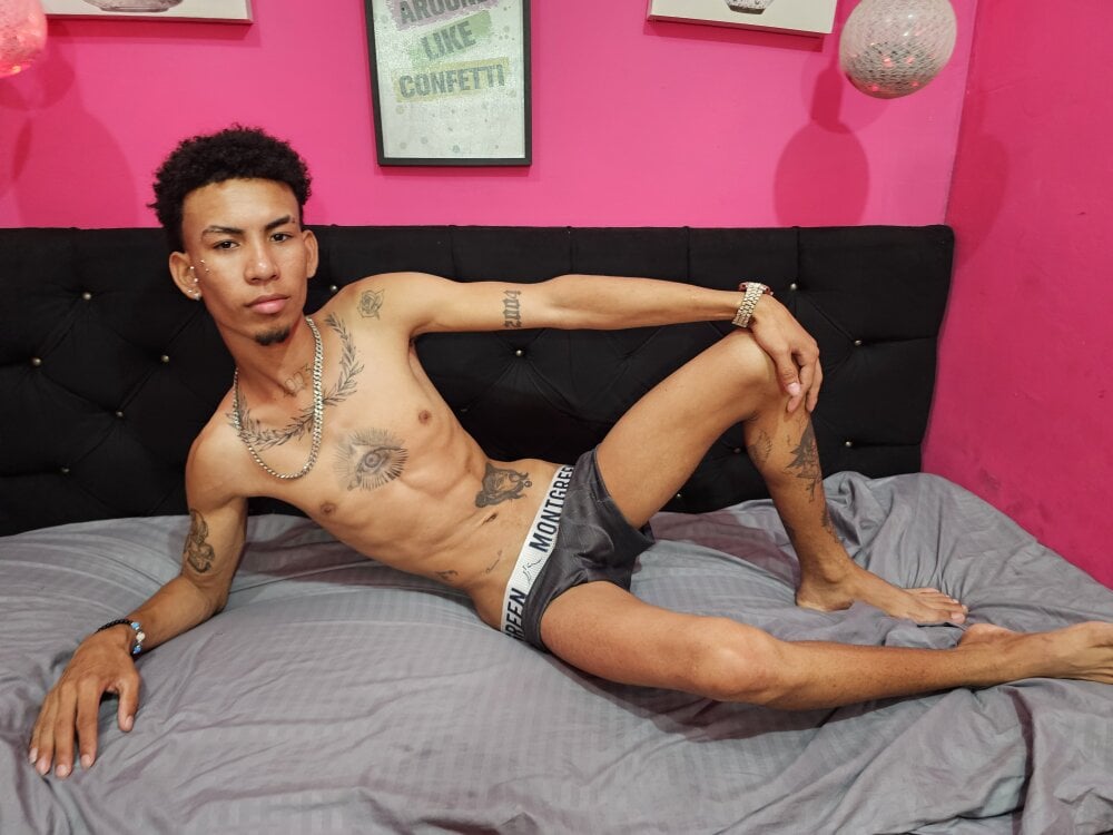 mario_hugecock Chatroom