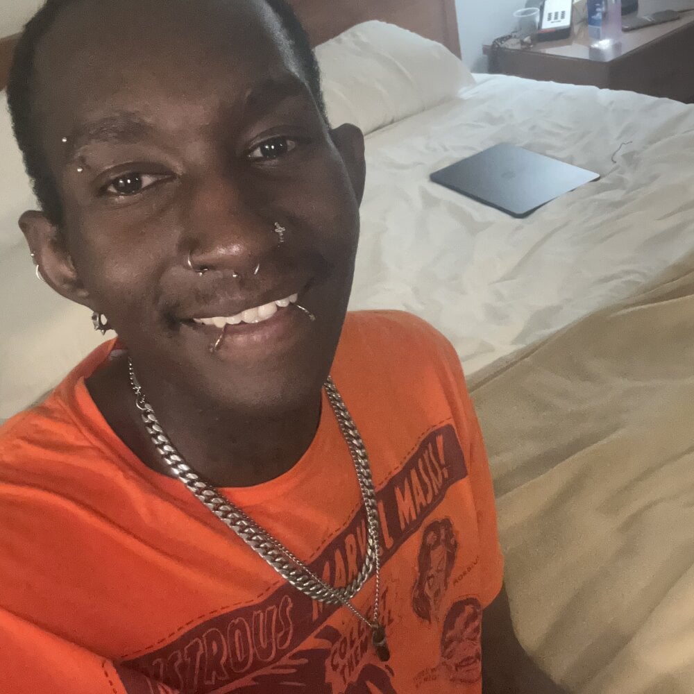 meat_hammer777 Chatroom