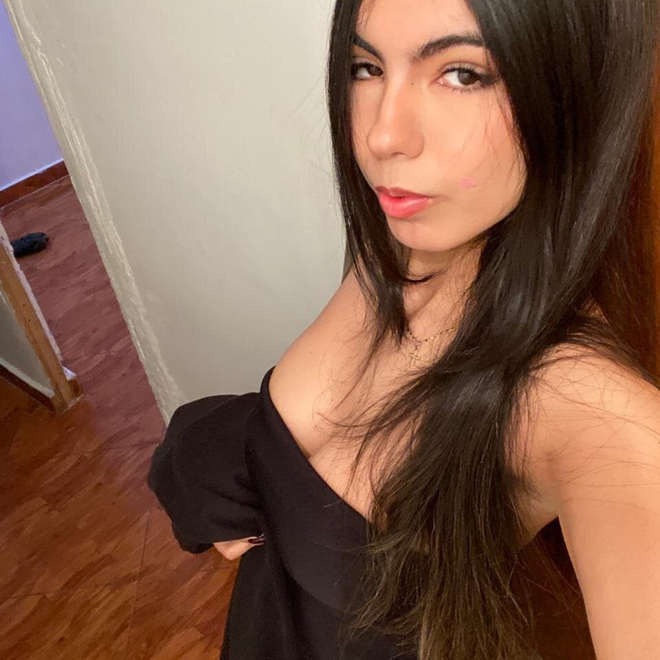 melaniebrett Chatroom