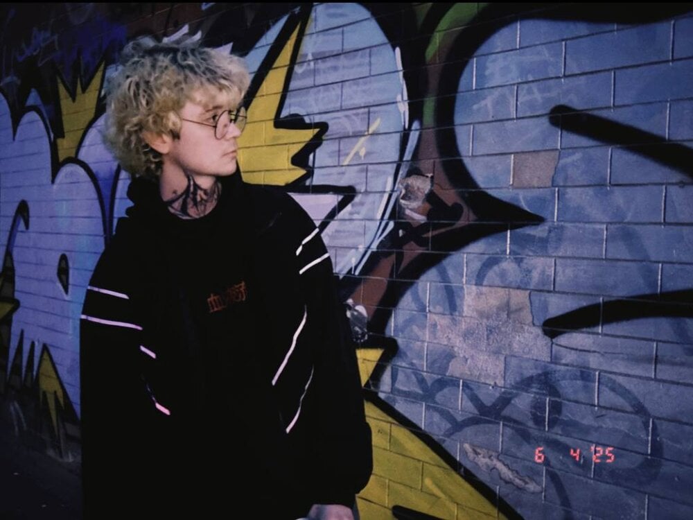 meow_on_da_cam Chatroom