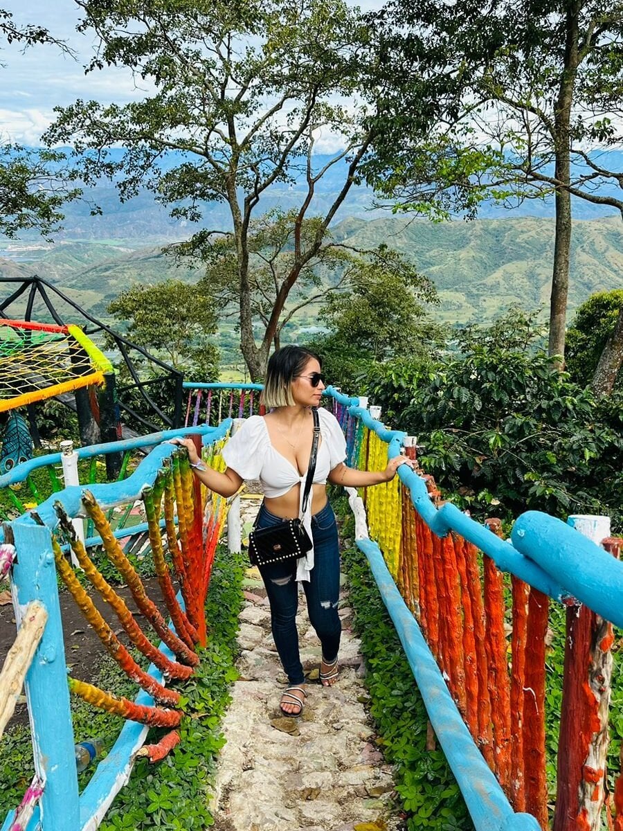 mia_slutty_ Chatroom