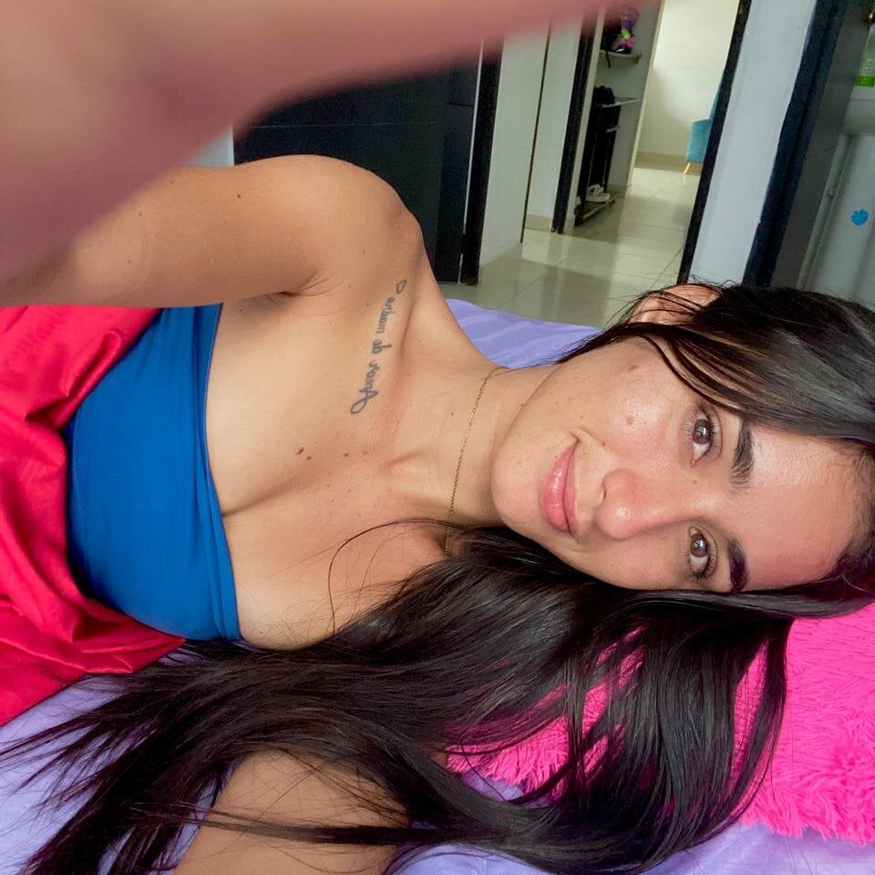 miah_smith123 Chatroom