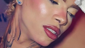 Live Snapshot of michell-danna michell-danna