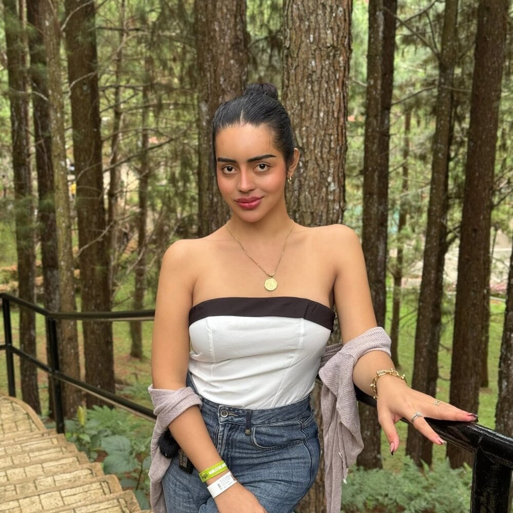 midnight_tease69 Chatroom