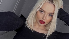 miss-blondiee