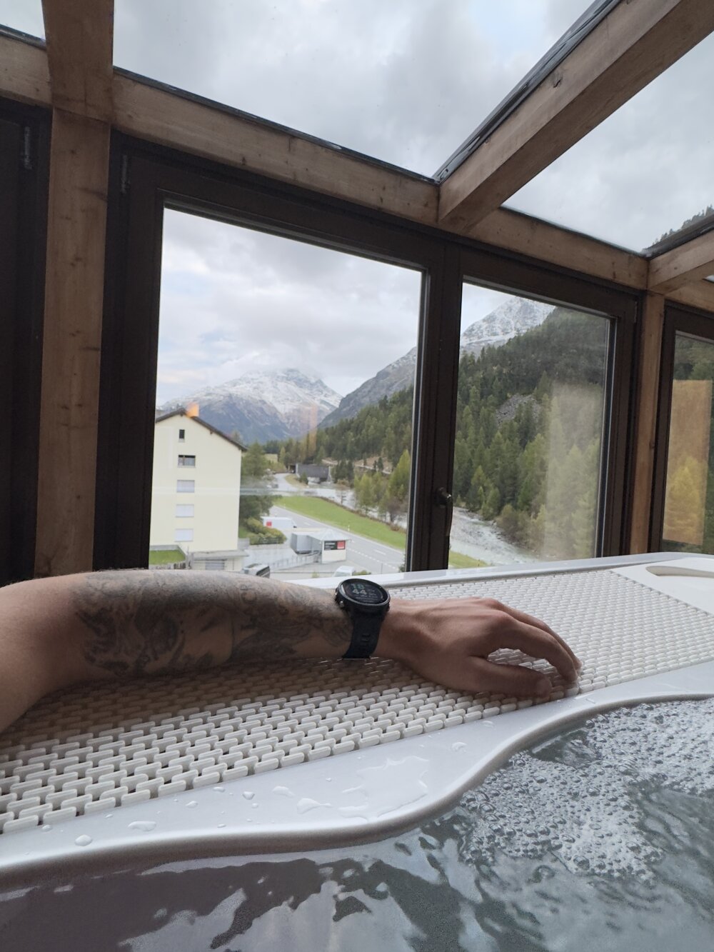 monsieurguitsxxx Chatroom