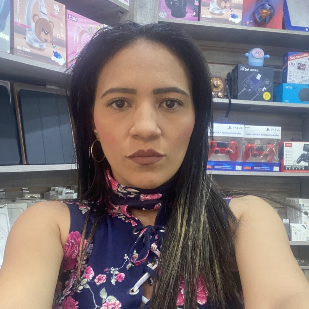 morenasabro Chatroom