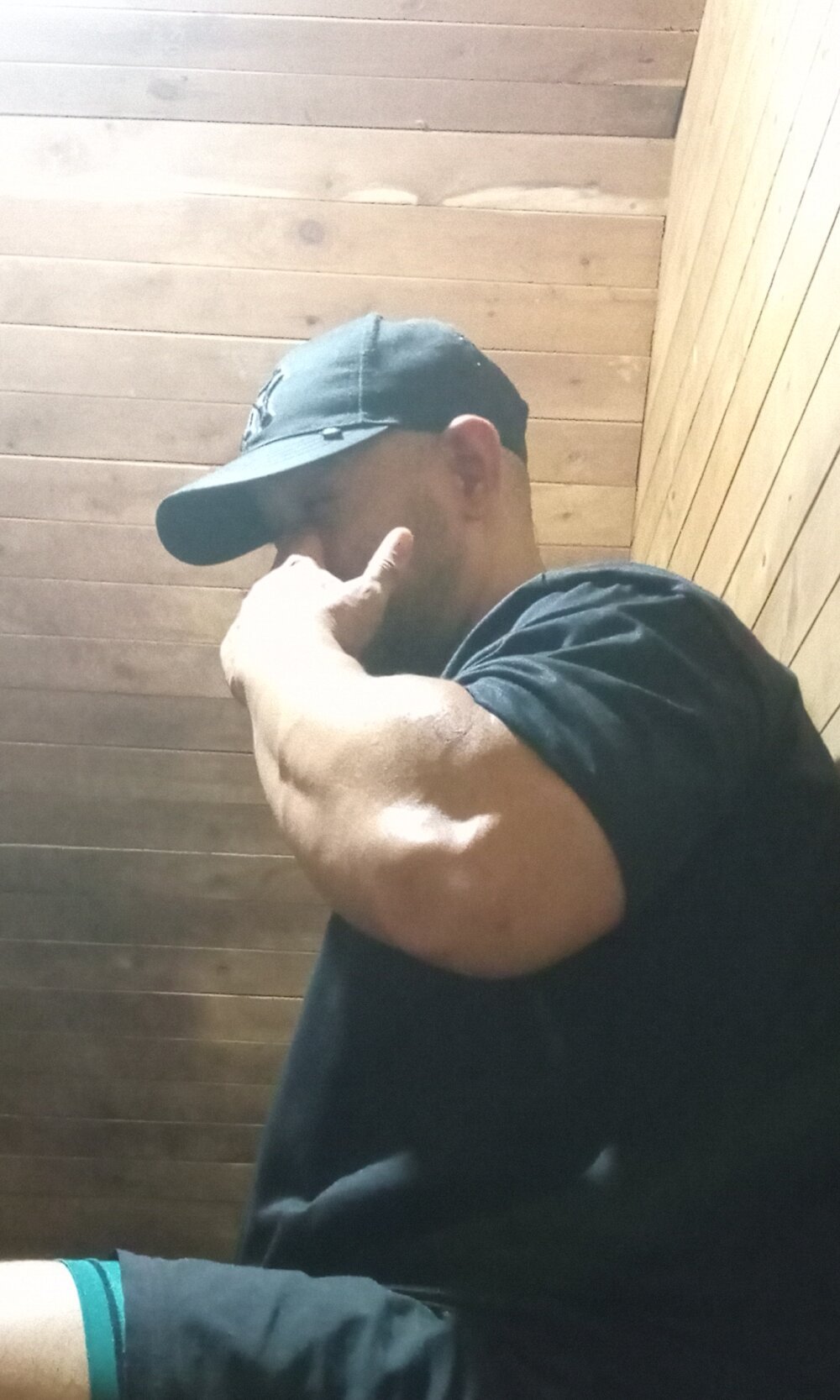 musclehetero Chatroom