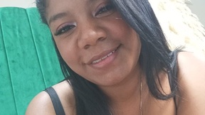 Live Snapshot of nahomiymakelehadid nahomiymakelehadid
