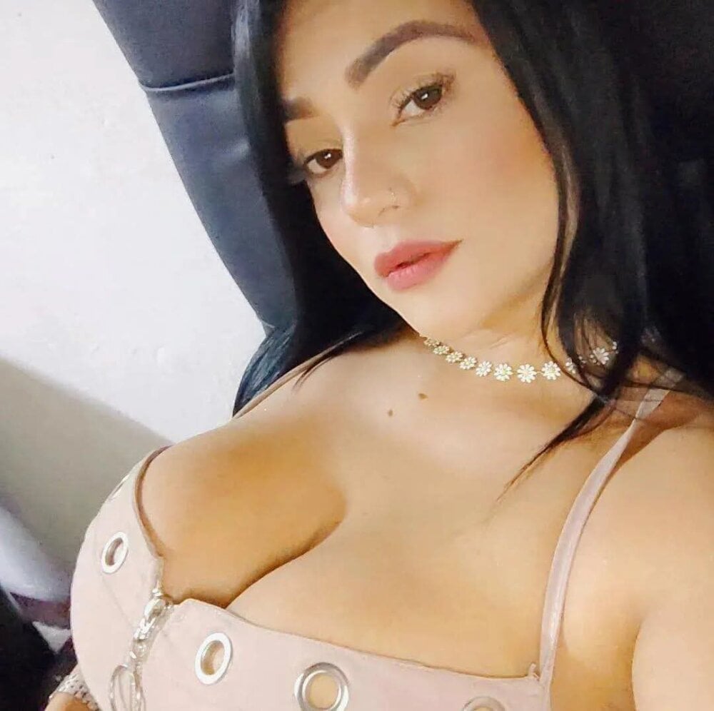 nathi_rodri Chatroom