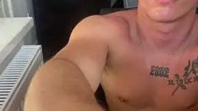 naughtyboy0124