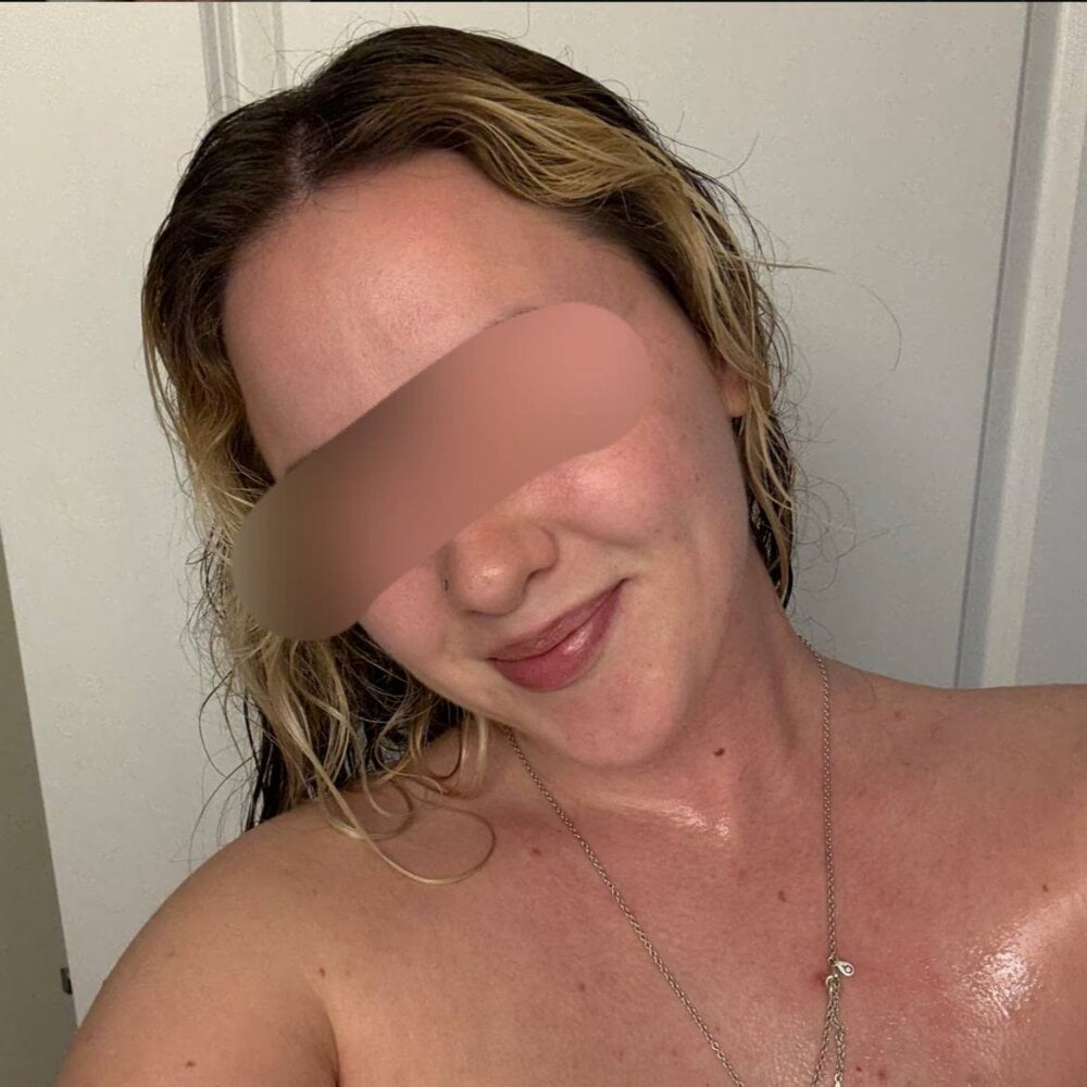 nextdoorlauren Chatroom