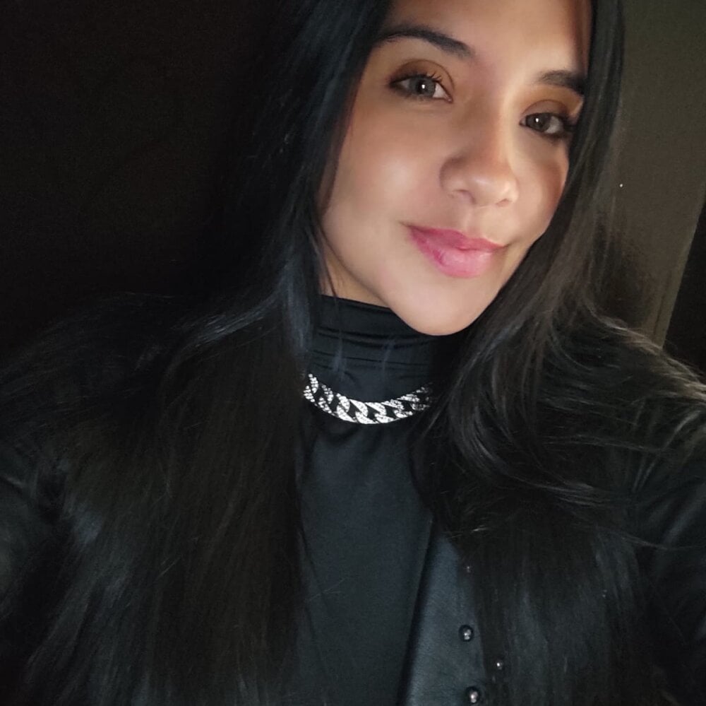 nina_moen Chatroom
