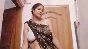 Live Snapshot of nisha-sweet nisha-sweet