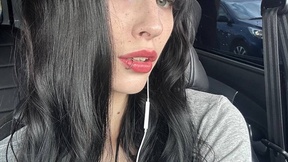 noua-monica