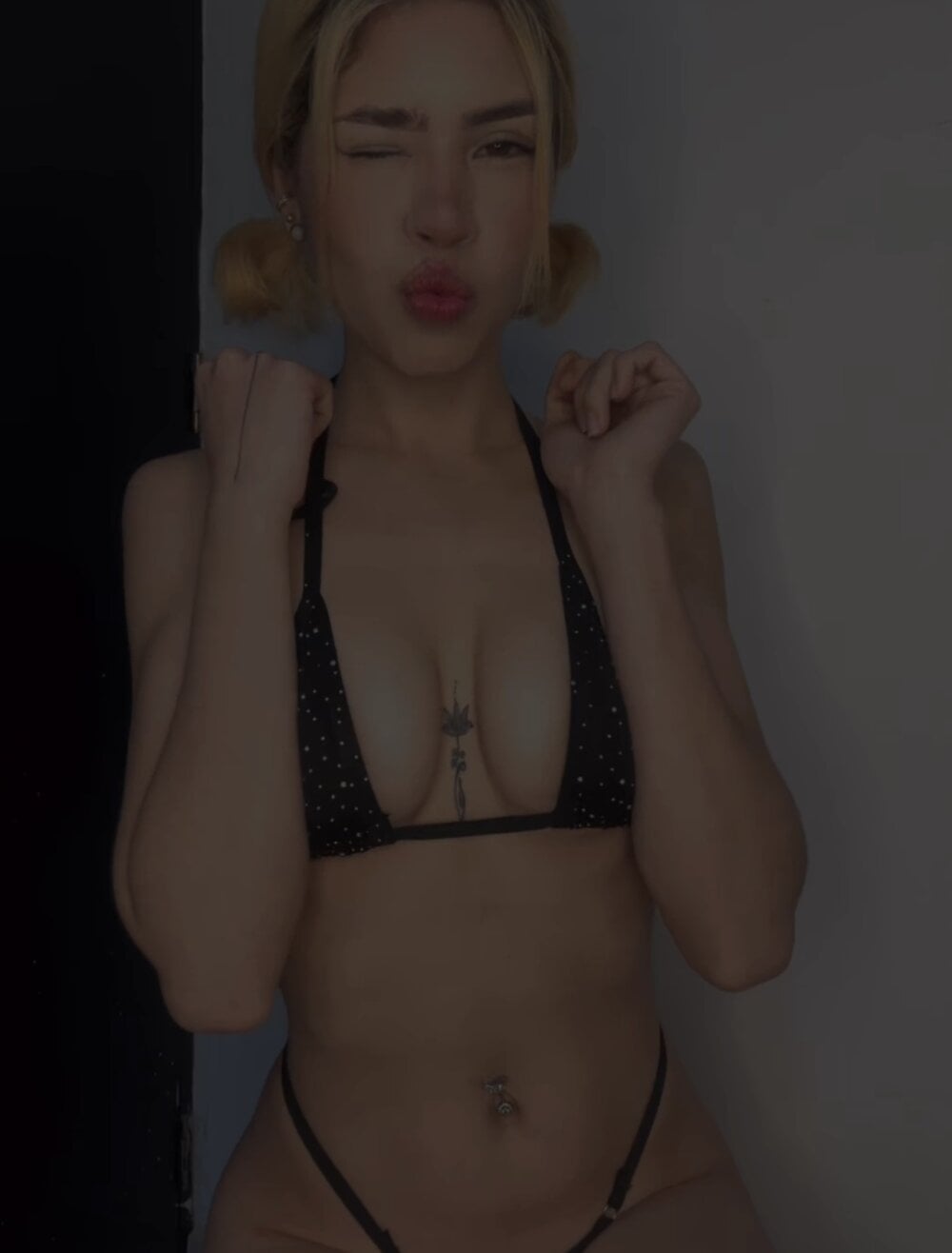 oficialkendra Chatroom