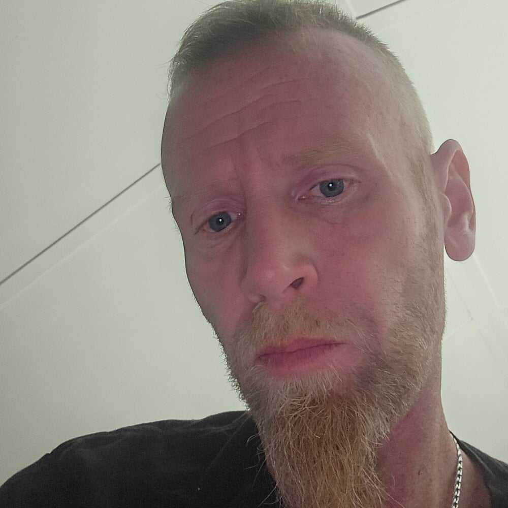 olerednathan Chatroom