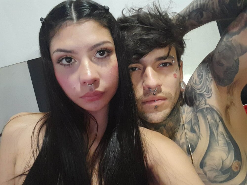 oscuro_lola Chatroom