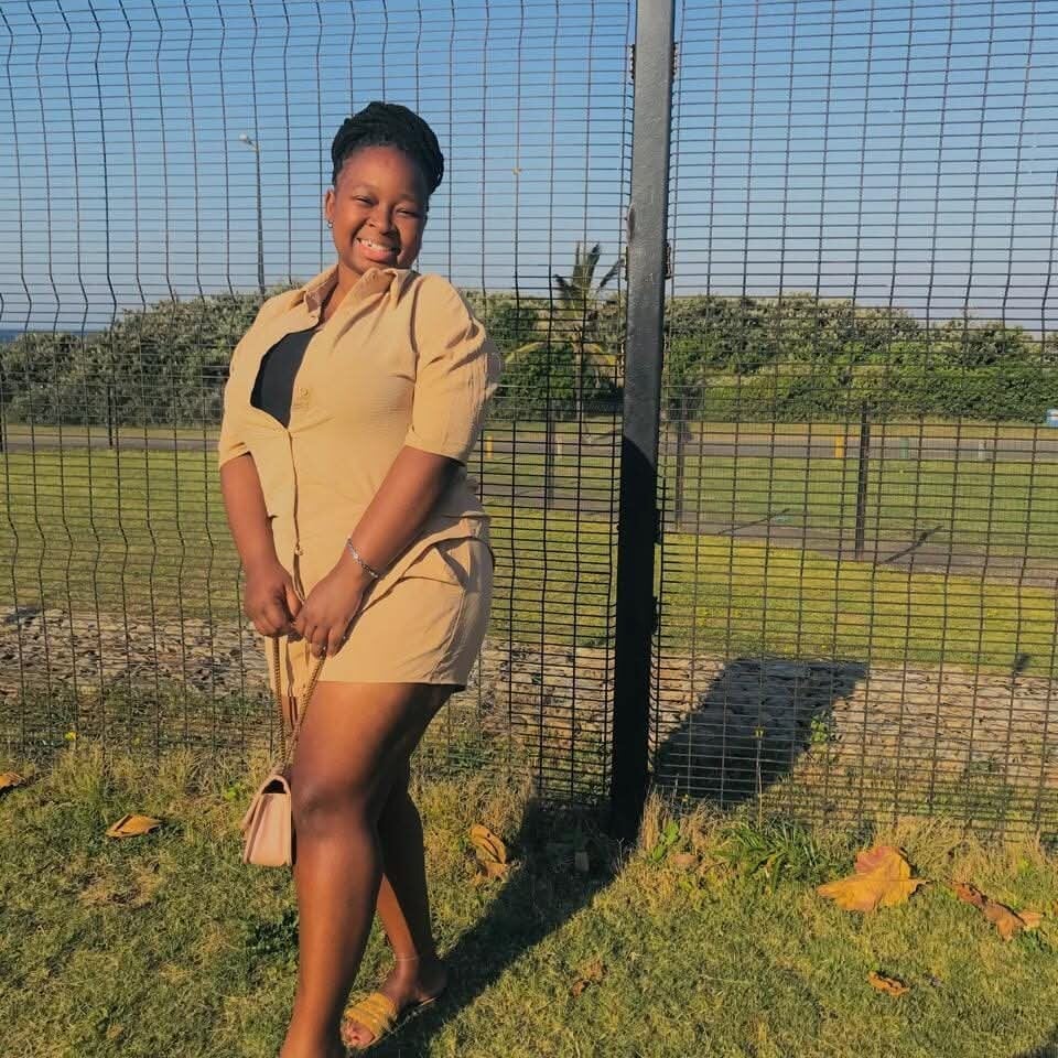 petite-Arana Chatroom