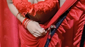 pinki-nude