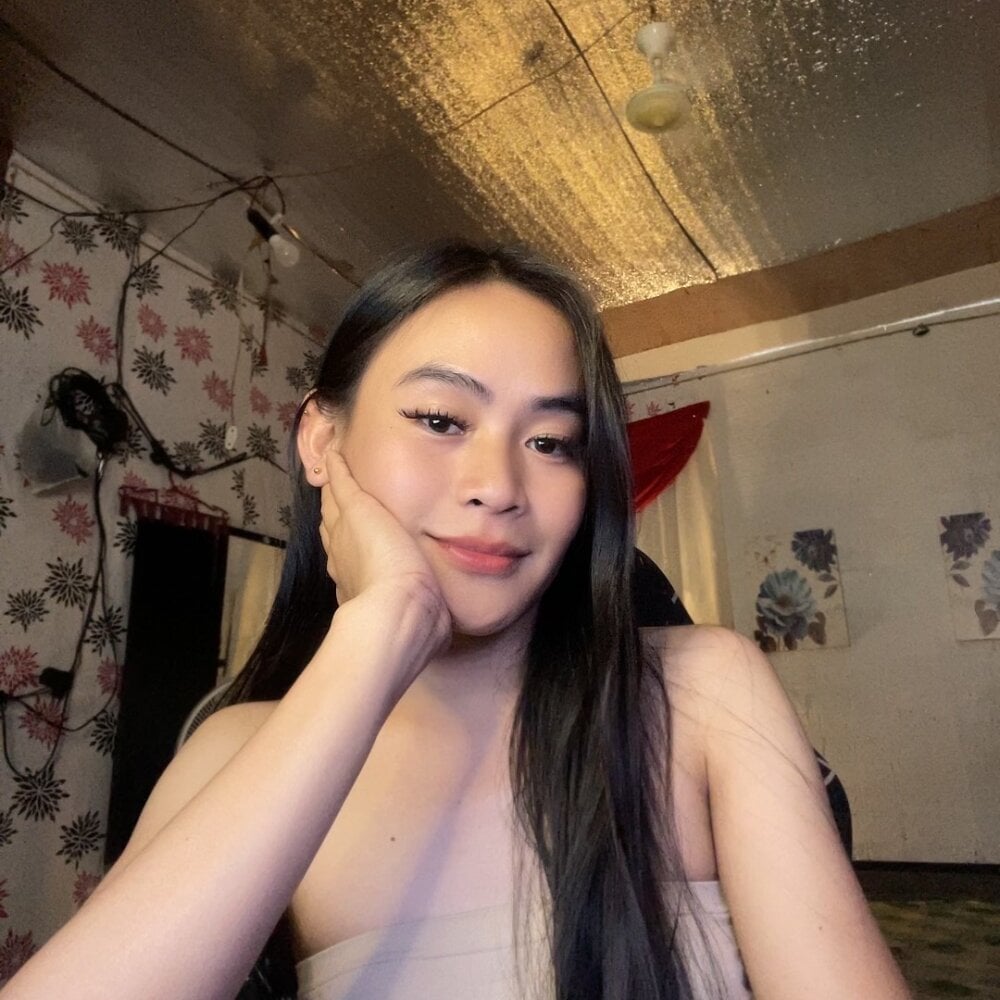 prettyasianjas Chatroom