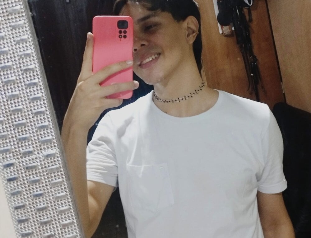 quuen_burn01 Chatroom