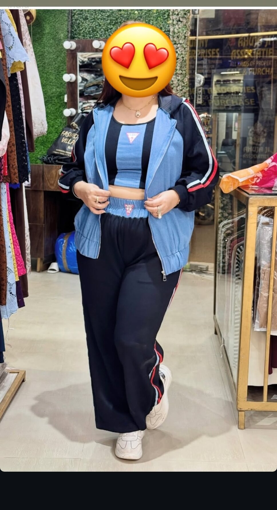 rekha_singh_ Chatroom